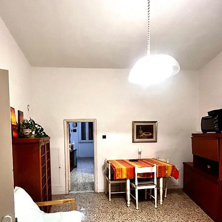 Rooms For Rent Livorno-Center ภายนอก รูปภาพ